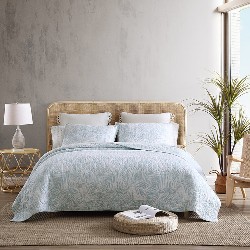 Tommy Bahama Palmday Cotton Reversible Quilt Set, Twin Quilt + 1 Standard Sham, Light Green