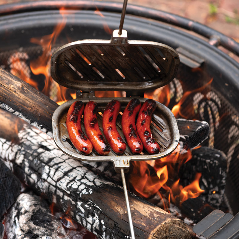 Barbecue de feu de camp