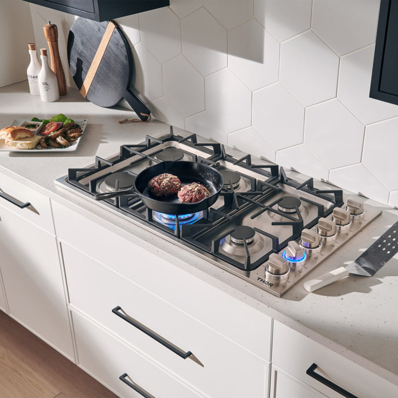 Thor Kitchen 36" Stainless Steel Natural Gas 6 Burner Cooktop