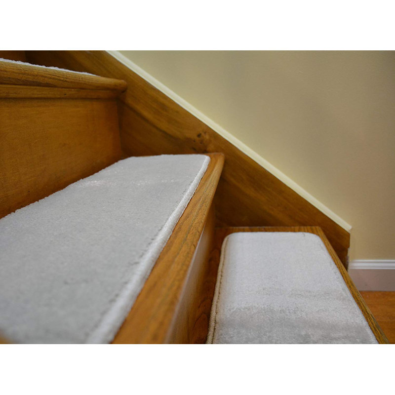 Tapis d'escalier intérieur antidérapant Comfy Collection, Crème, Rectangle 30 po x 8,5 po, Ensemble de 7