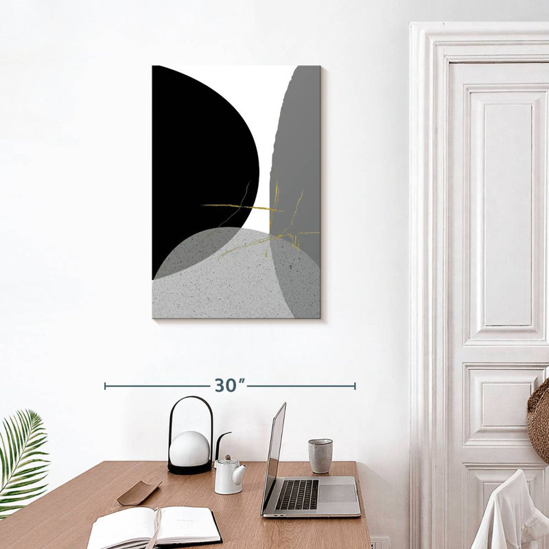 Avery Black Gold Minimalist I, 30" H x 20" W
