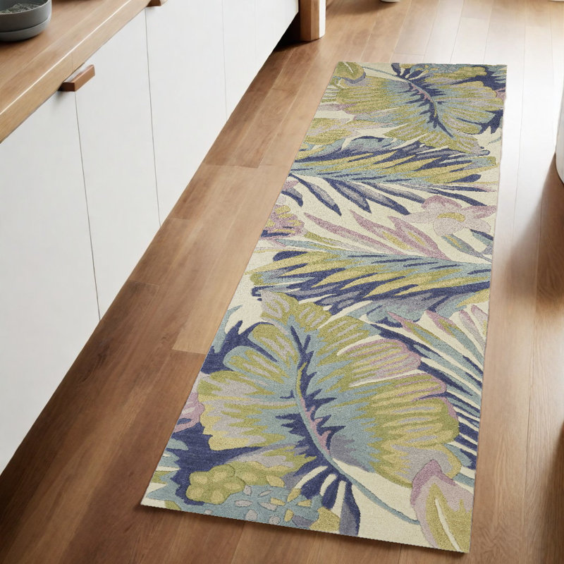 Tapis de couloir vert clair / bleu / rose en laine touffeté à la machine 2 pi 6 po x 10 pi Floral