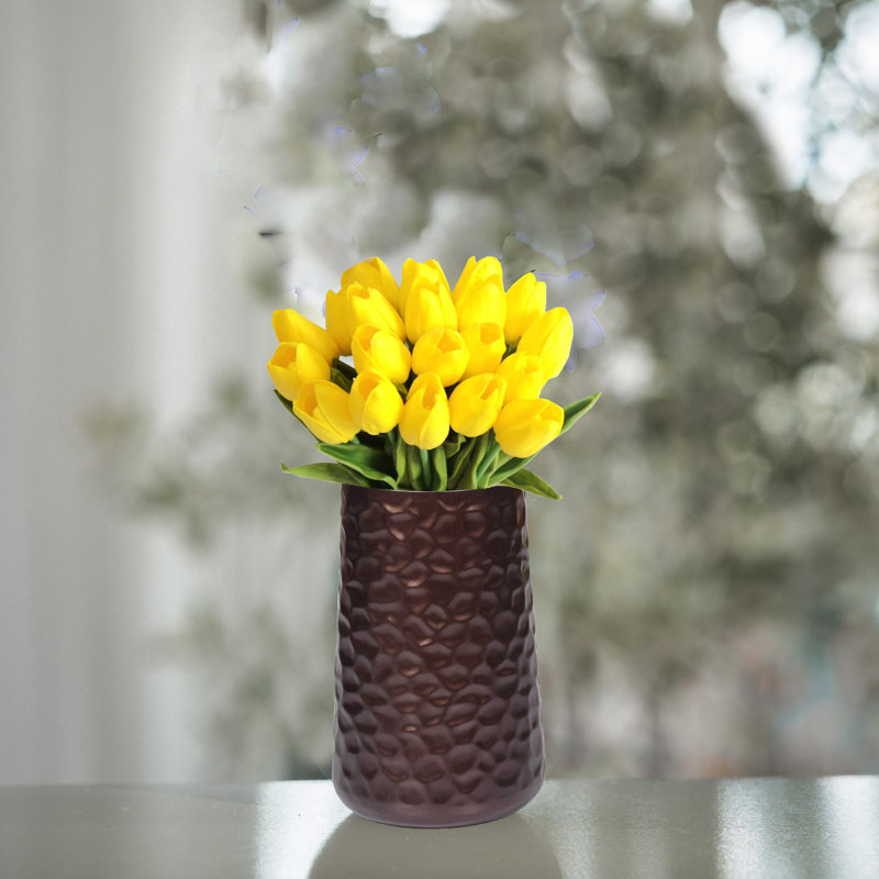 Vase martelé 10,75 po, H 8,75 po x l 5,5 po x P 5,5 po