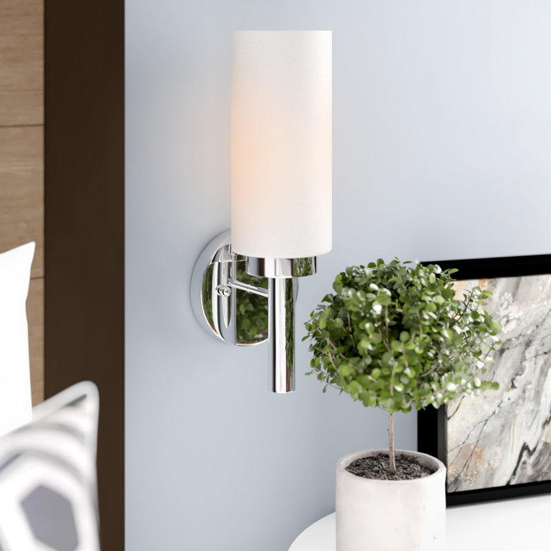 Applique murale d'intérieur 1 lumière V2121 Aquilar avec abat-jour cylindrique blanc en chrome, Chrome