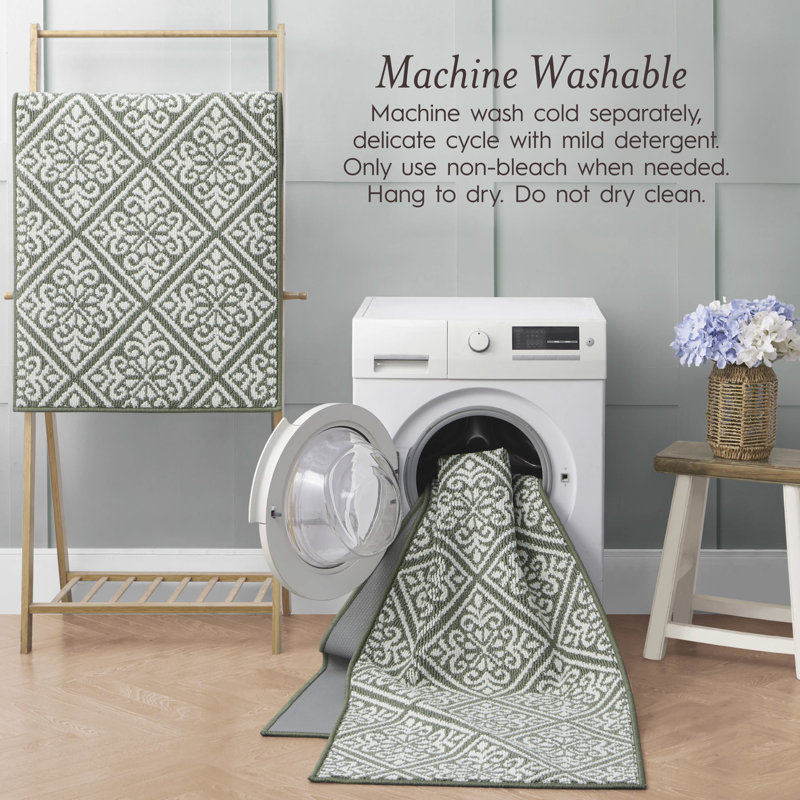 Austell Machine Woven Synthetic Geometric Area Rug, Green
