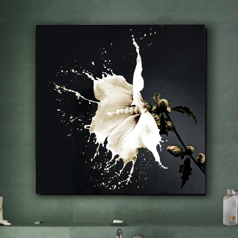 Spash - No Frame Print on Glass