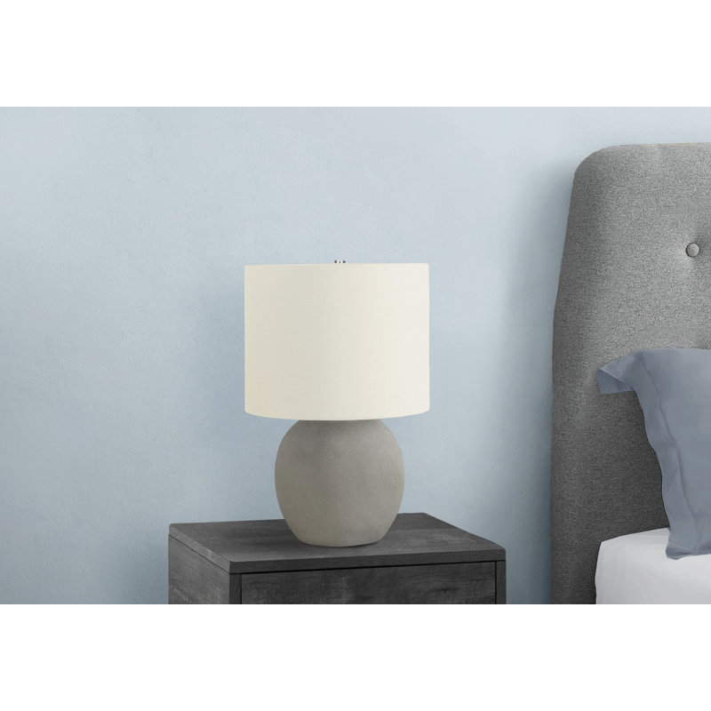 Lighting, H 20 po, lampe de table, béton gris, abat-jour ivoire / crème, contemporain