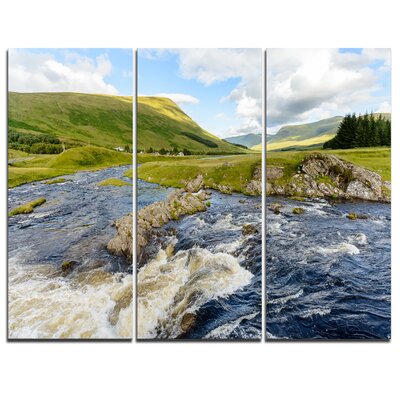 Publi and River Lyon - 3 Piece Photographic Print on Wrapped Canvas Set -  Design Art, PT9143-3P