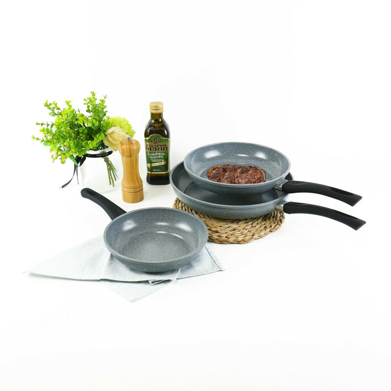 Tommy Non-Stick