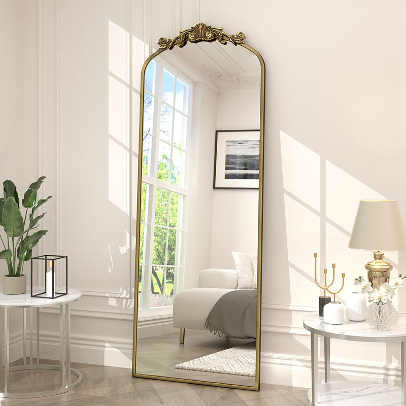 Miroir mural en verre trempé Amara, 65 po x 22 po, Doré