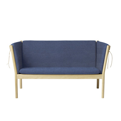 J148 Loveseat