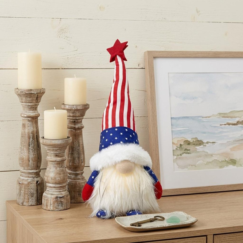 Sculpture de table gnome debout en tissu 14 po rouge et blanc avec DEL