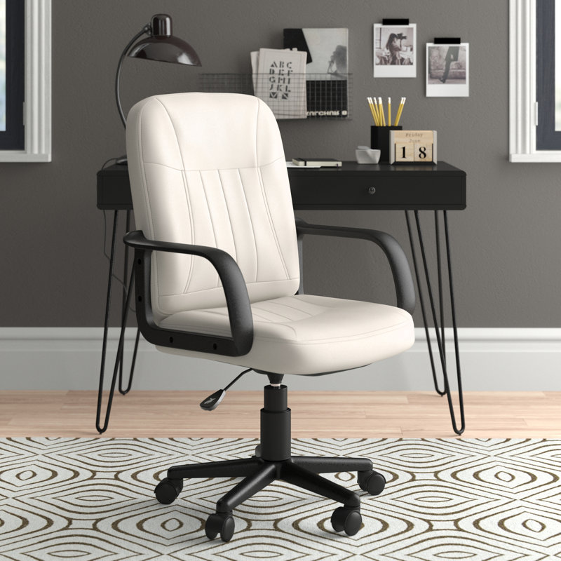 Donati Executive Chair, White