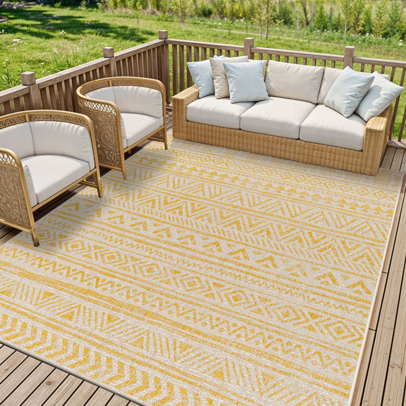 Beyanka Geometric Machine Tufted Area Rug, Rectangle 130 x 180 cm