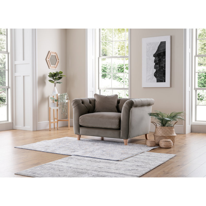 Noelia Chesterfield  Velvet  Armchair, Mushroom
