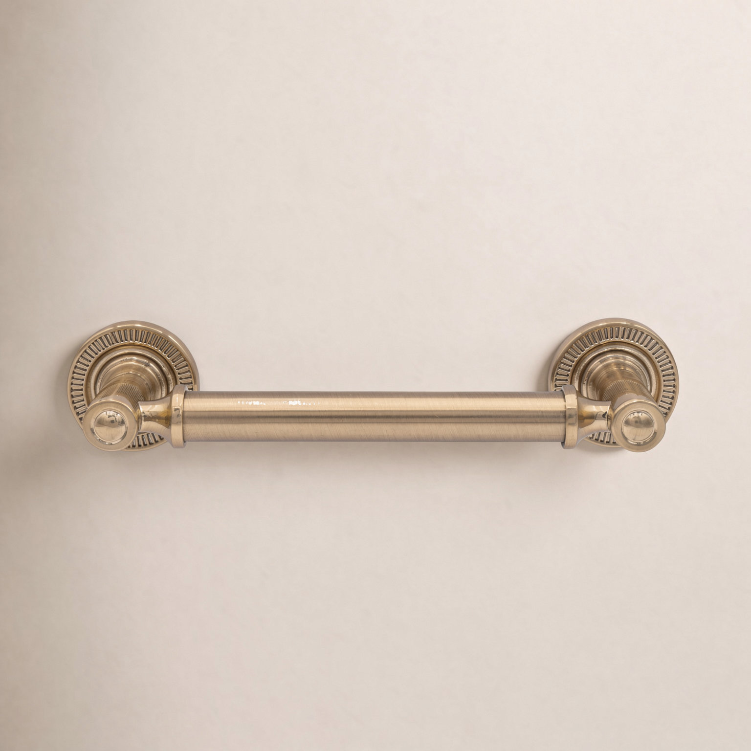 Minted Bar Pull, Satin Brass, 4"