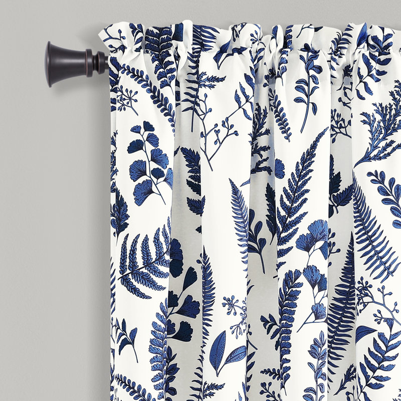 Paire de rideaux obscurcissant et isolant avec passe-tringle Devonia, Blanc / Bleu marine, L 52 po x L 63 po