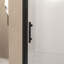 Porte de douche pivotante, cadre en aluminium noir mat, demi-cadre, film en verre trempé antidéflagrant de 1/4 po (6 mm), poignée en acier inoxydable