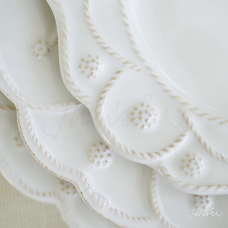 Portuguese Mouth-Blown Glass Elegance Cake Dome