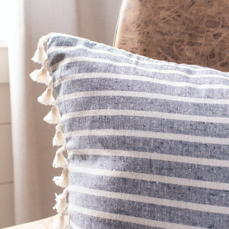 Grenna Pillow