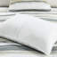 Courtepointe très grand / très grand avec imprimé jaune. Aquarelle rayée pour une chambre à coucher élégante. Microfibre douce et coussins décoratifs, très grand. Tranquille à imprimé paisible-124754851-124754849