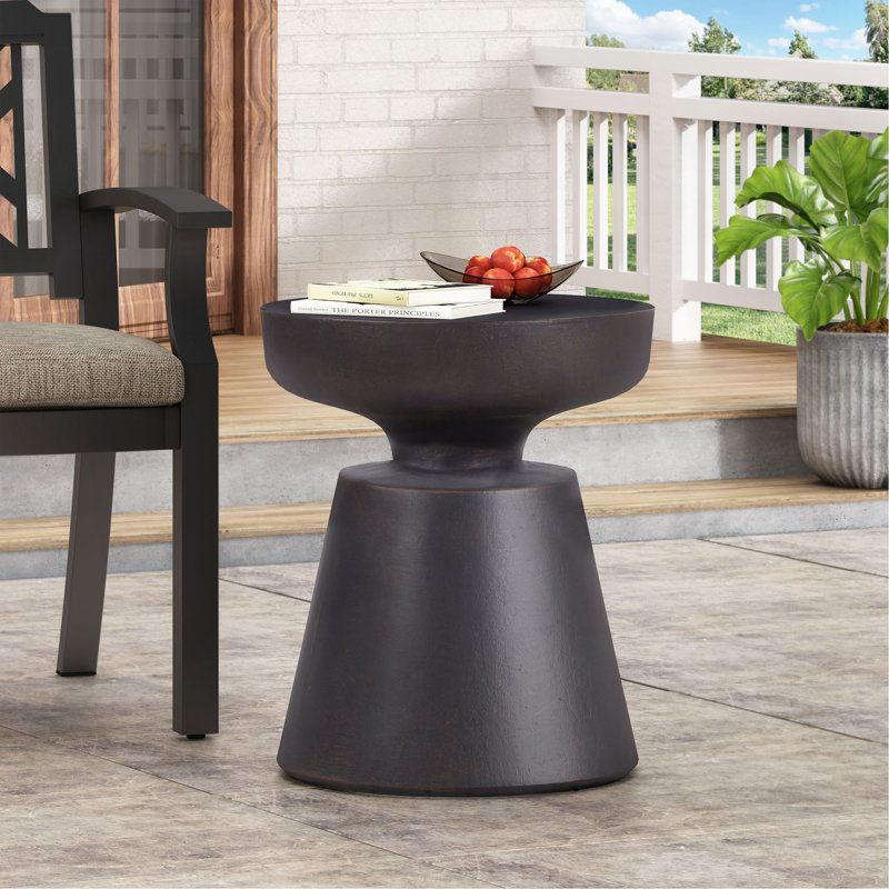 Table d'appoint d'extérieur en béton léger