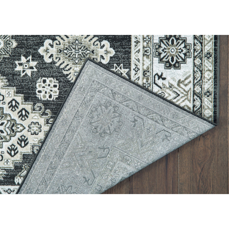 Hudson Oaks Viscose Oriental Indoor Rug, Rectangle 1'11" x 3'3"