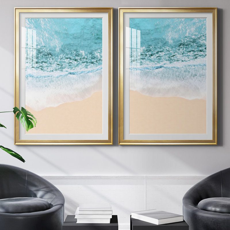 Natalie Carpentieri - ensemble de 2 reproductions de photos, H 26,5 po x l 73 po x P 1,5 po, Papier encadré doré, Blanc