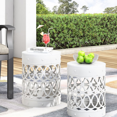 Charmante paire de tables de bout en métal pour l'extérieur S / 2, fer blanc thermolaqué, conception moderne, cadre en fer découpé, sans assemblage, l 13,37 po x P 13,37 po x H 17,53 po x l 12,00 po x P 16,00 po Élégant