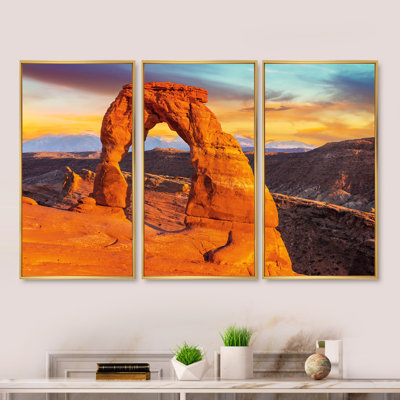 " Delicate Arch In Arches Park " 3 - Pieces