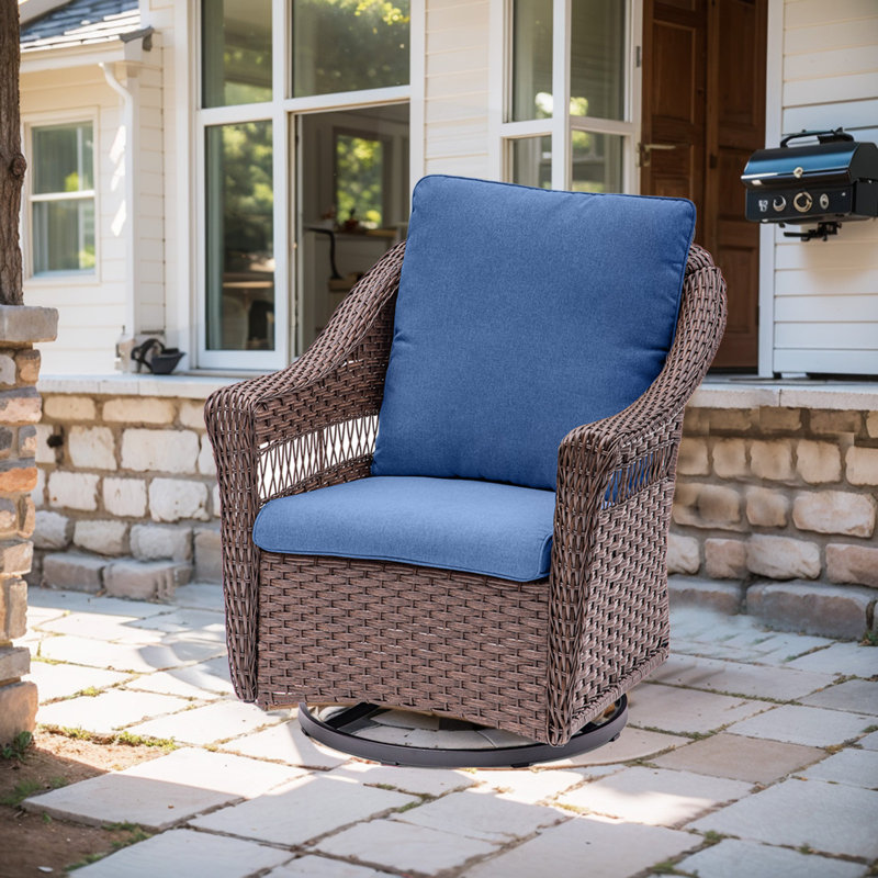 Fauteuil oscillant d'extérieur en osier Adale, Bleu