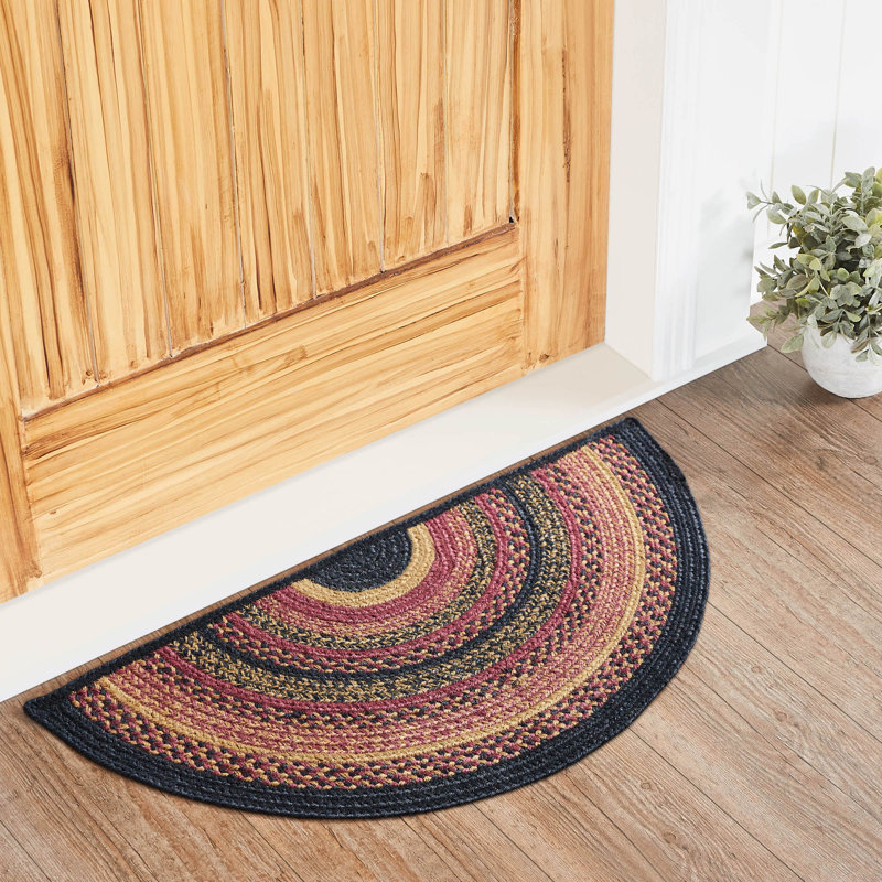 Heritage Farms Jute Rug, Half Circle 1'4.5" x 2'9"