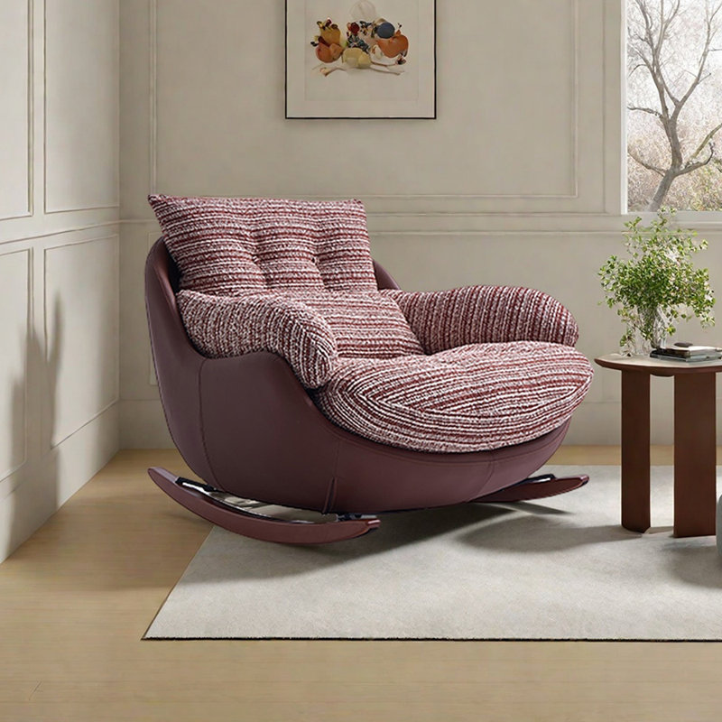 Chaise berçante confortable et ergonomique