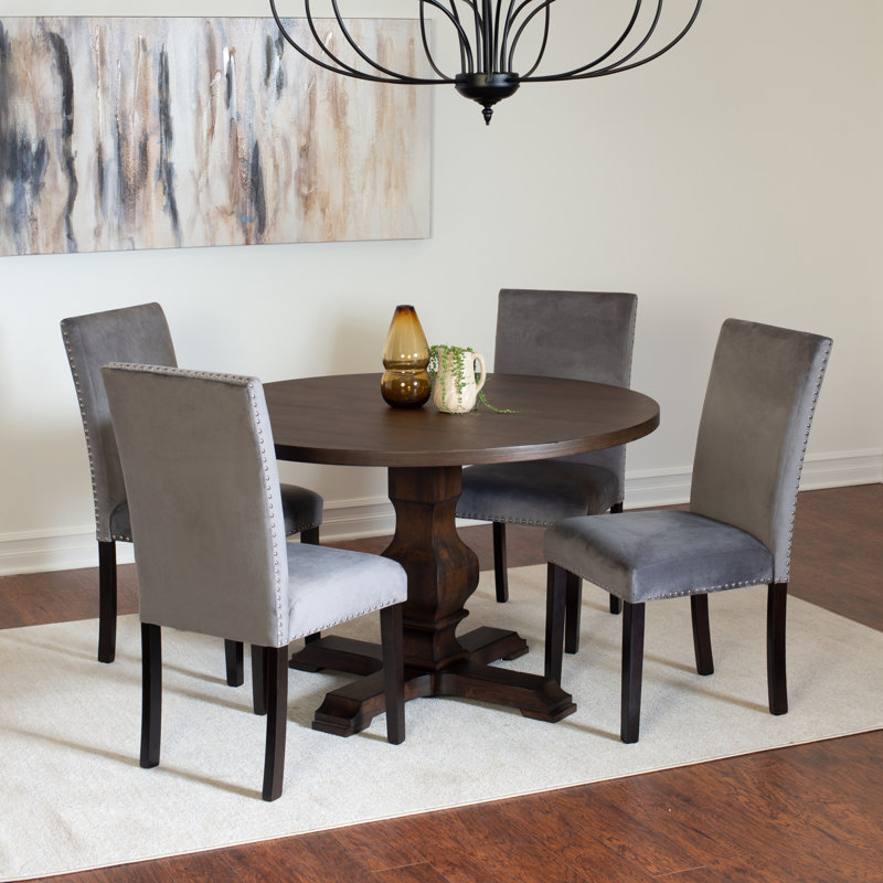 Ensemble repas pour quatre personnes, gris