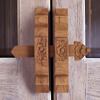 Steffan Handmade Wood Door Latch
