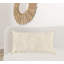 Coussin lombaire beige à motif botanique brodé