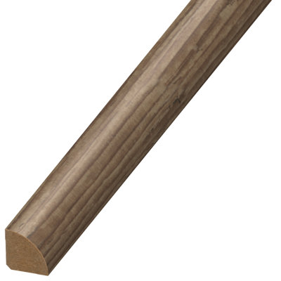 Manufactured Wood 0.75" Thick x 0.75" Wide x 94" Length Quarter Round