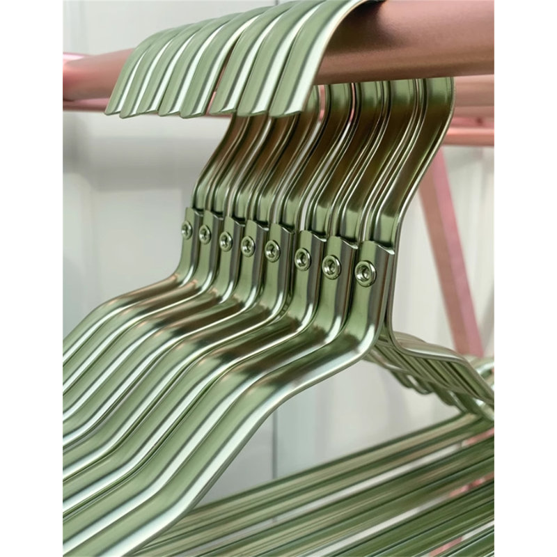 Cintre en alliage d'aluminium, 10