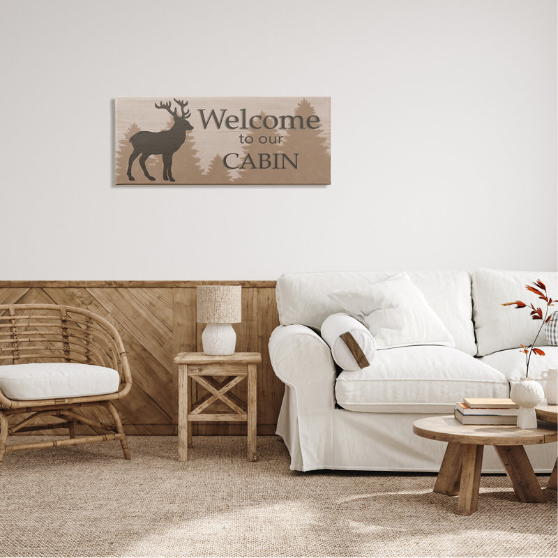 «Welcome to Our Cabin Deer» par Annie Lapoint - impression, H 17 po x l 40 po x P 1,5 po, Toile tendue