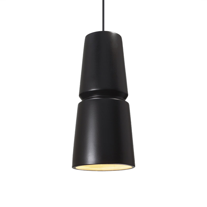 Luminaire suspendu conique à 1 lumière Logan, Noir mat, Noir mat carbone, H 13,5 po x l 6 po x P 6 po