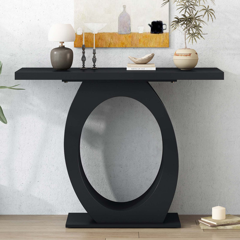 Console avec base en forme d'œuf
