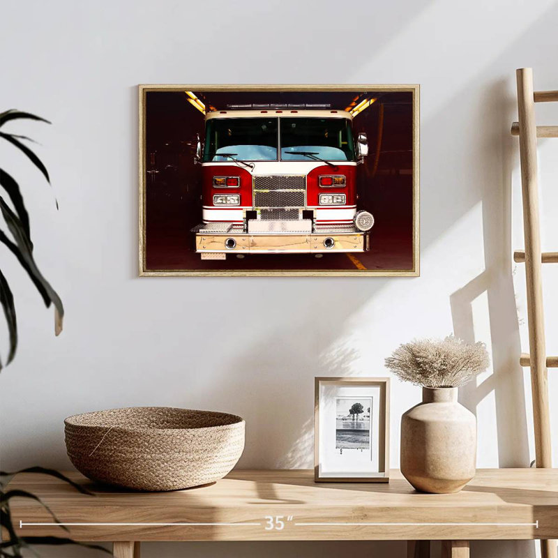 Camion de pompier, 19 po x 13 po, Cadre flottant en bois naturel