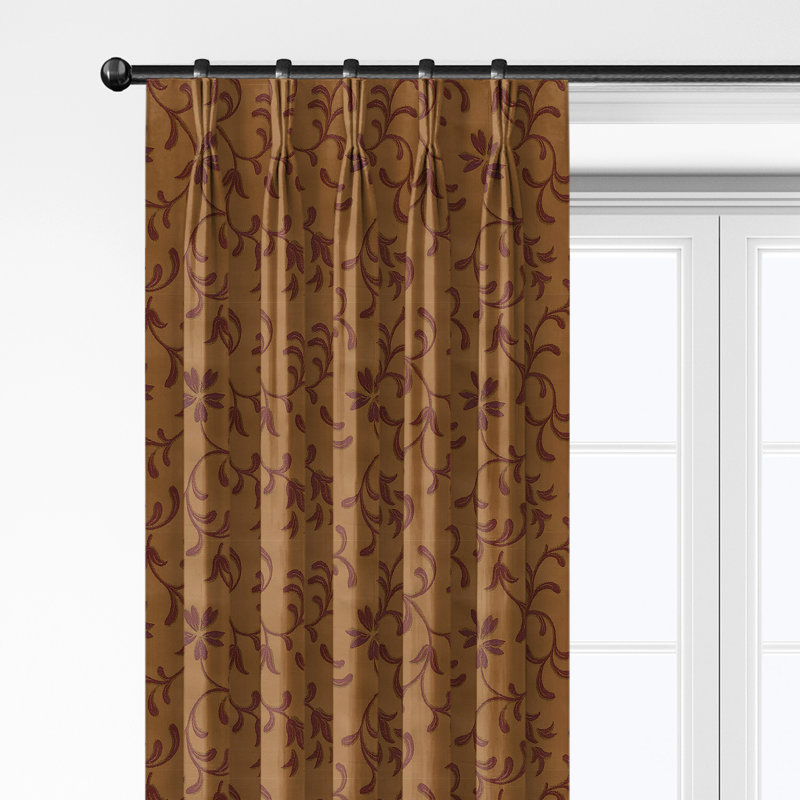Paire de rideaux avec œillets Breccan Garnet (l 50 po x L 108 po), L 50 po x L 108 po, Grenat
