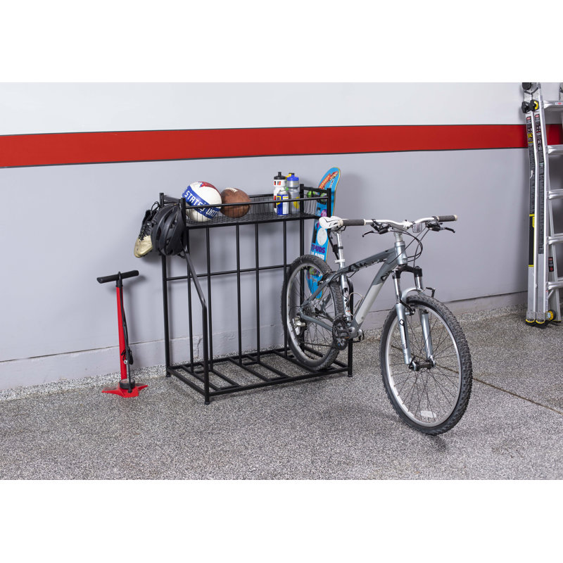 Support à 3 vélos pour le garage avec panier supérieur pour équipement et crochets pour casques - Support à vélo autoportant 