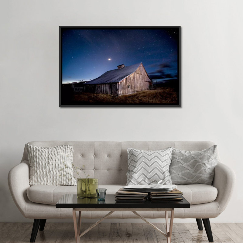 Reproduction de photo sur toile « painting grange » par dan ballard, H 32 po x l 48 po x P 1,5 po, Toile avec cadre noir