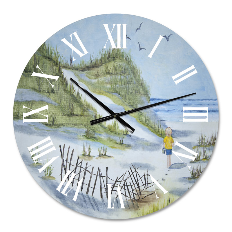 Enfant marchant sur la plage - horloge murale nautique et côtière, Petit