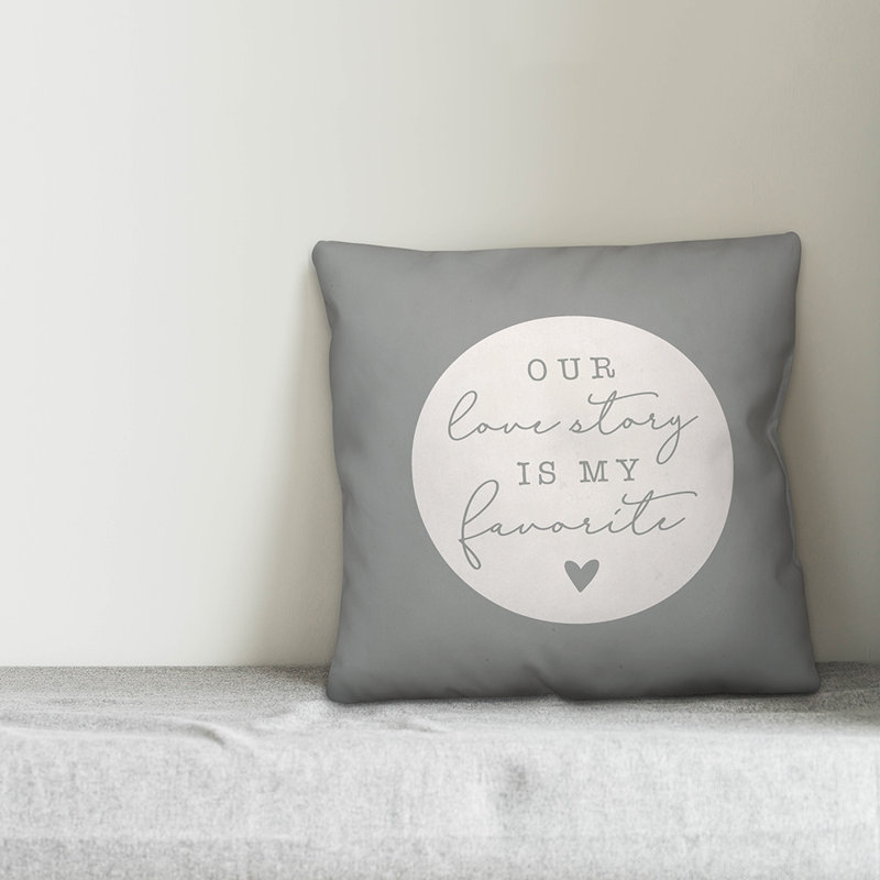 Coussin décoratif « love story is my préféré », 18 po x 18 po, Polyester / Bourre en polyester