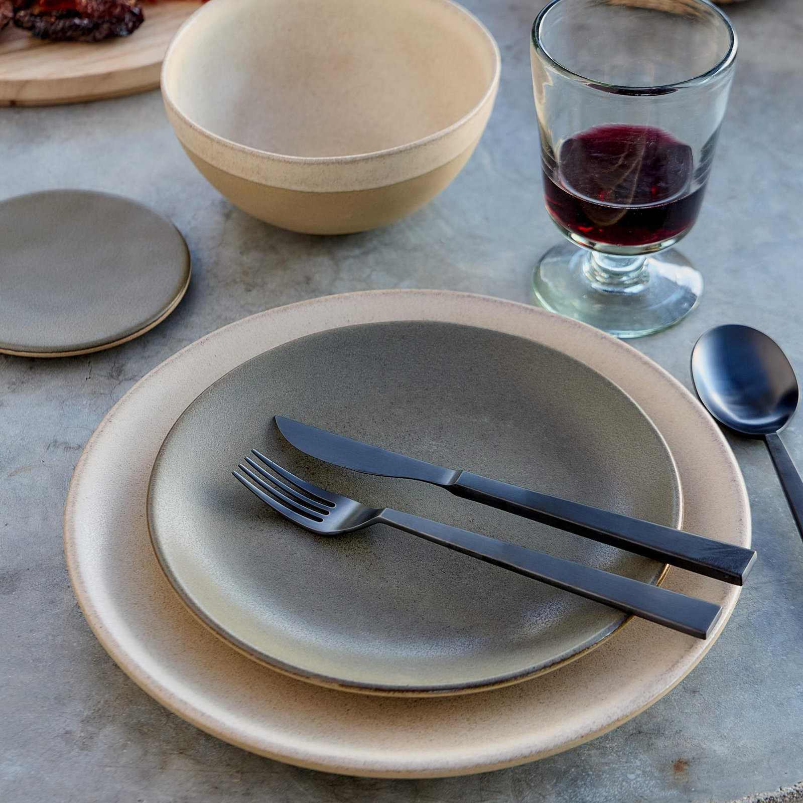 Sen Flatware Set - Service for 1, Brushed Black