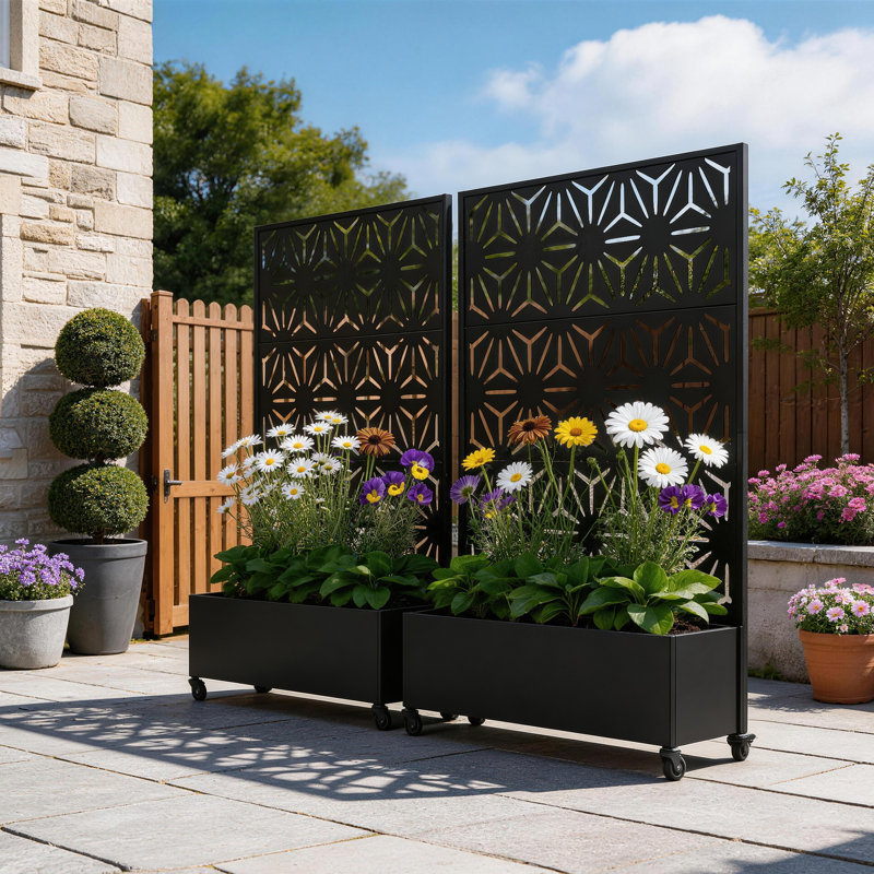 Boîte à fleurs en métal avec treillis et roues Alden, H 70,8 po x l 47,2 po x P 15,7 po, Noir