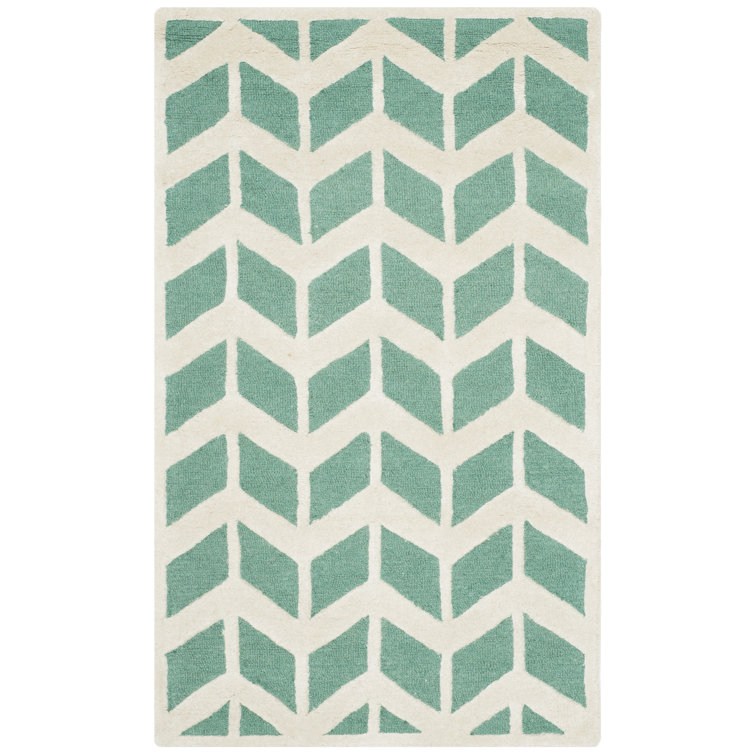 Deedgra Hand Tufted Wool Chevron Rug